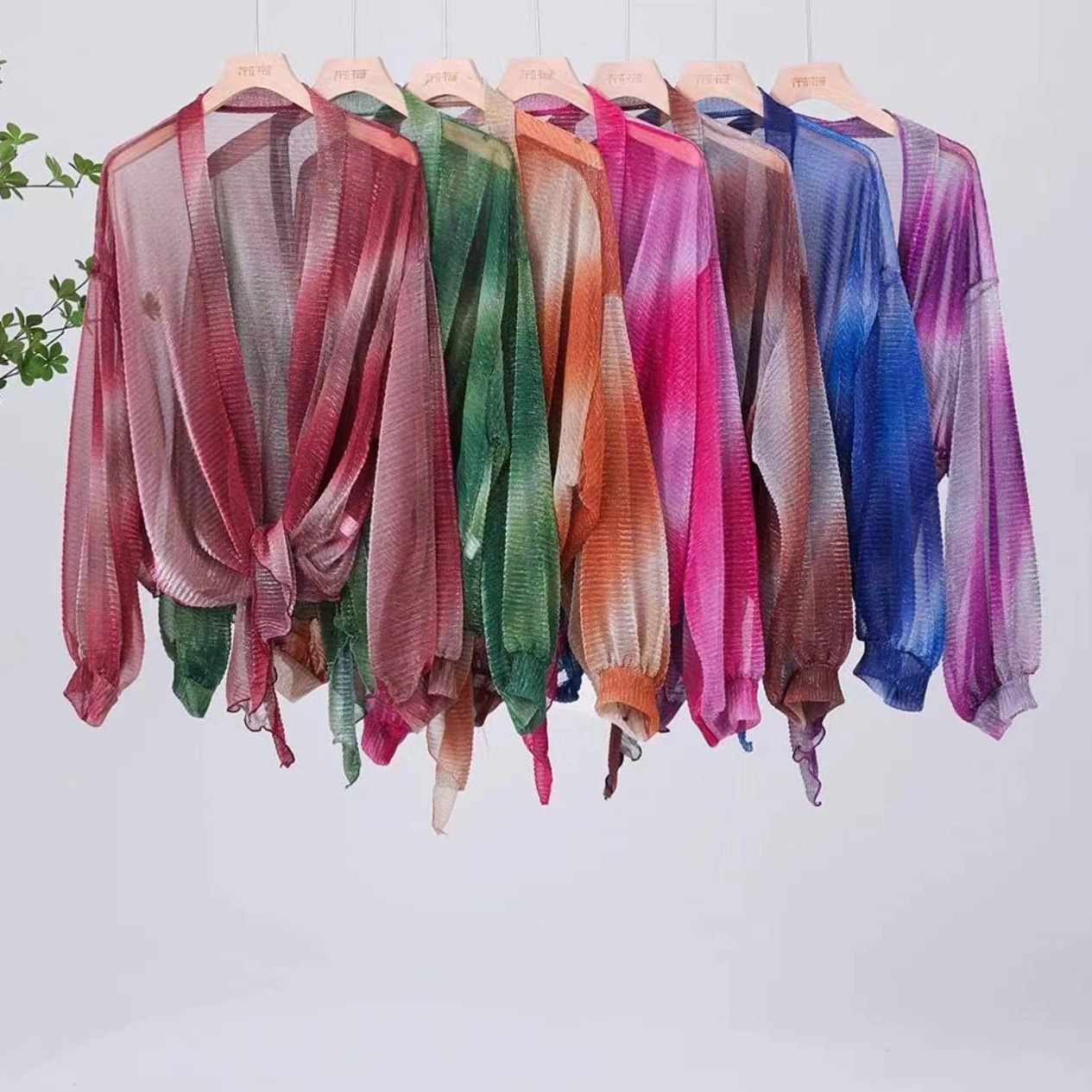 夏季新款渐变防晒开衫时尚百搭气质外套配吊带裙子外搭空调衫