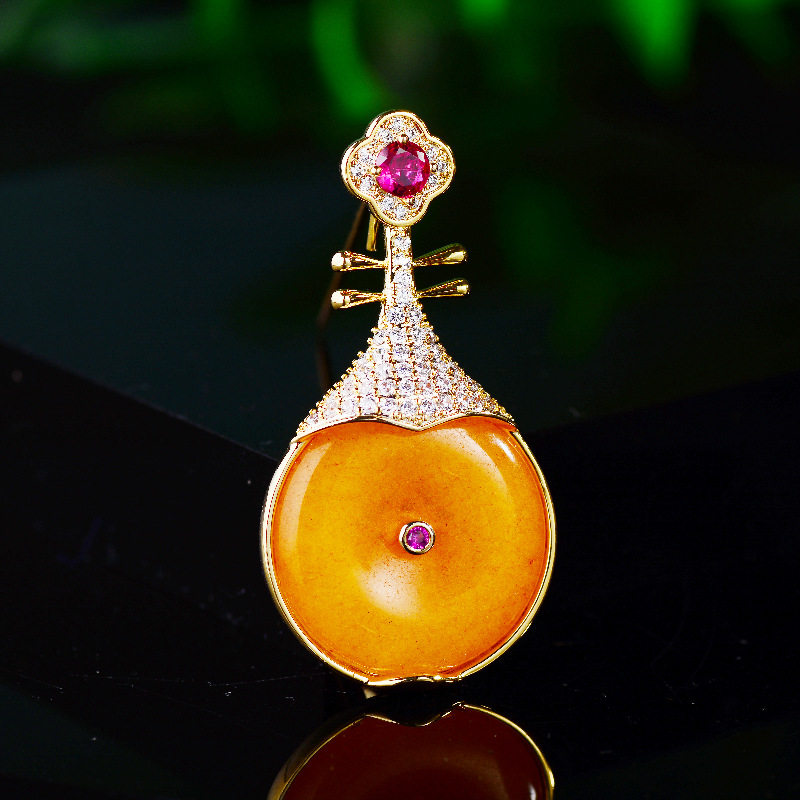 国风优雅仿蜜蜡琵琶胸针创意优雅古风乐器衣饰别针旗袍西装配饰女,饰品/流行首饰/时尚饰品新,胸针,淘宝优惠券,粉丝福利购,淘宝优惠卷