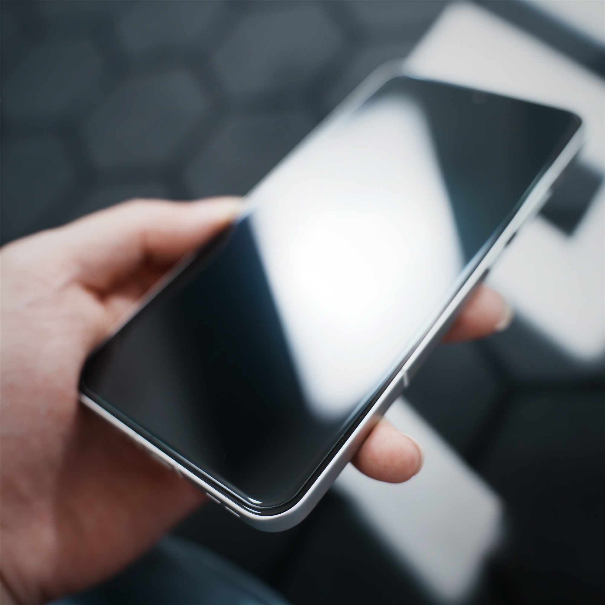 FY 【六孔定位除尘盒：高清】 适用于OPPO reno14pro 无遮挡全透明大弧边 高铝玻璃钢化膜