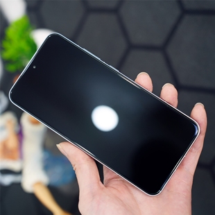 FY 【初版：AR增透/高清】适用于荣耀WIN/荣耀WIN RT全透明大覆盖  薄.弧 玻璃钢化膜【六孔定位除尘盒】