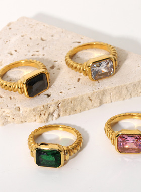 欧美不锈钢矩形祖母绿粉色锆石戒指女式羊角面包扭曲螺旋戒指首饰