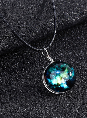 宇宙吊坠星空玻璃球项链送女友