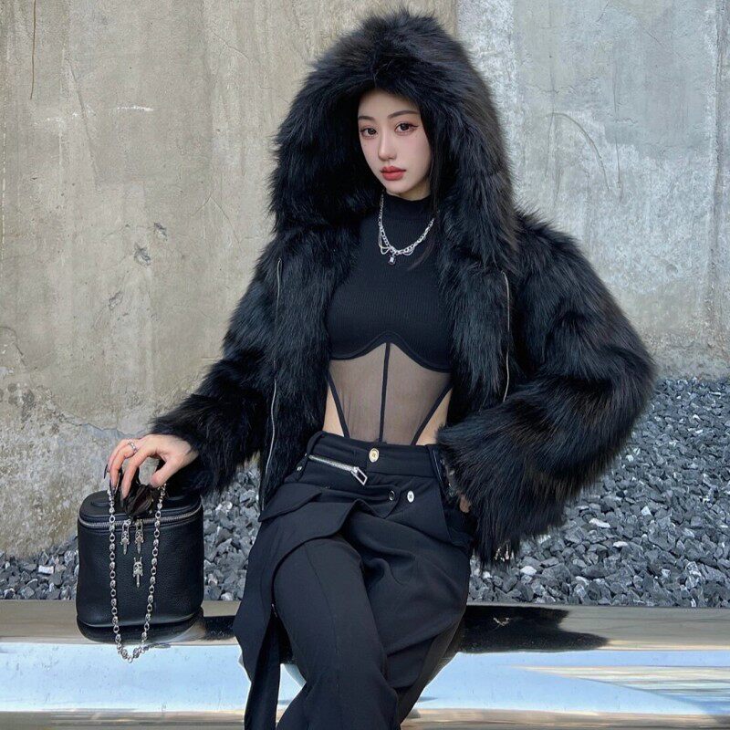 高级感黑色连帽皮草外套女2025新款时尚爆款洋气年轻环保狐狸毛冬,女装/女士精品,皮草,淘宝优惠券,粉丝福利购,淘宝优惠卷