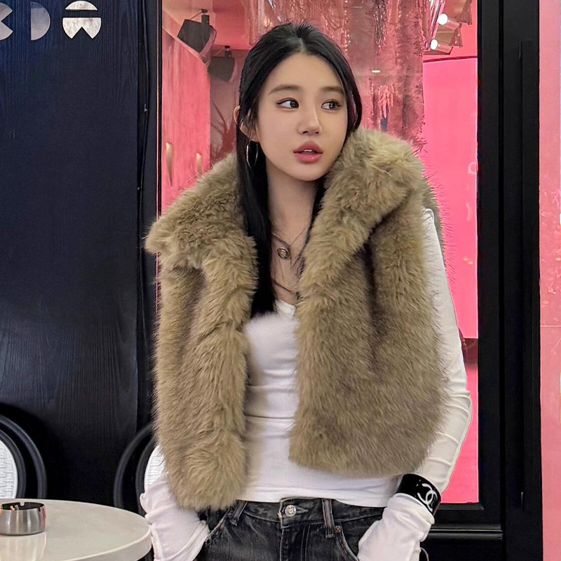 时髦洋气~fanss新品爆款毛毛马甲