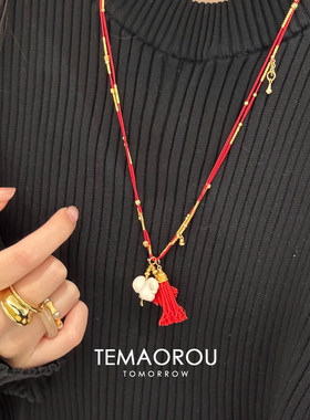 本命年红色编绳小马项链复古气质