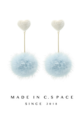 圣诞爱心蓝色毛球吊坠耳环女温柔气质毛绒耳钉小众高级感独特耳饰