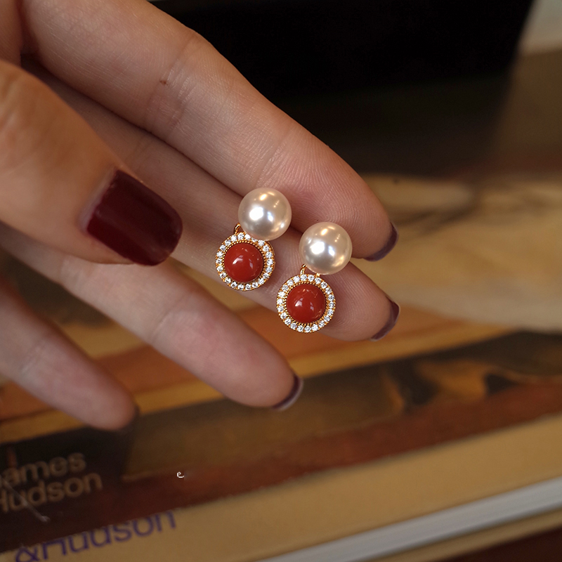 安可拉红色太阳花仿珍珠耳钉轻奢