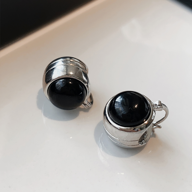 仿黑玛瑙双面金属巨好看耳环轻奢