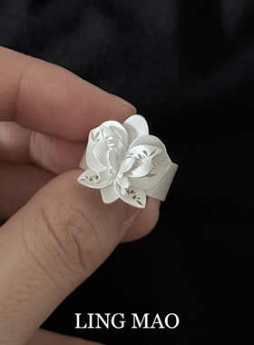 新中式烧白镂空蝴蝶兰戒指高级感