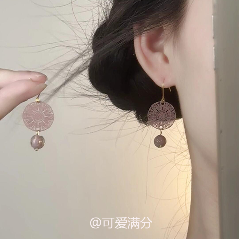 S925纯银中式淡紫色镂空窗花耳环