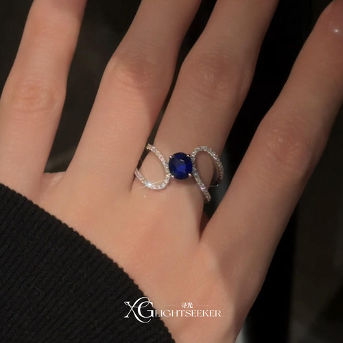 克莱因蓝满钻椭圆仿锆石U型戒指