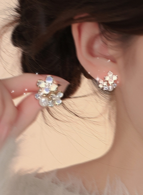 s925纯银白色花朵锆石耳环2025新款爆款高级感无耳洞蚊香盘耳夹女