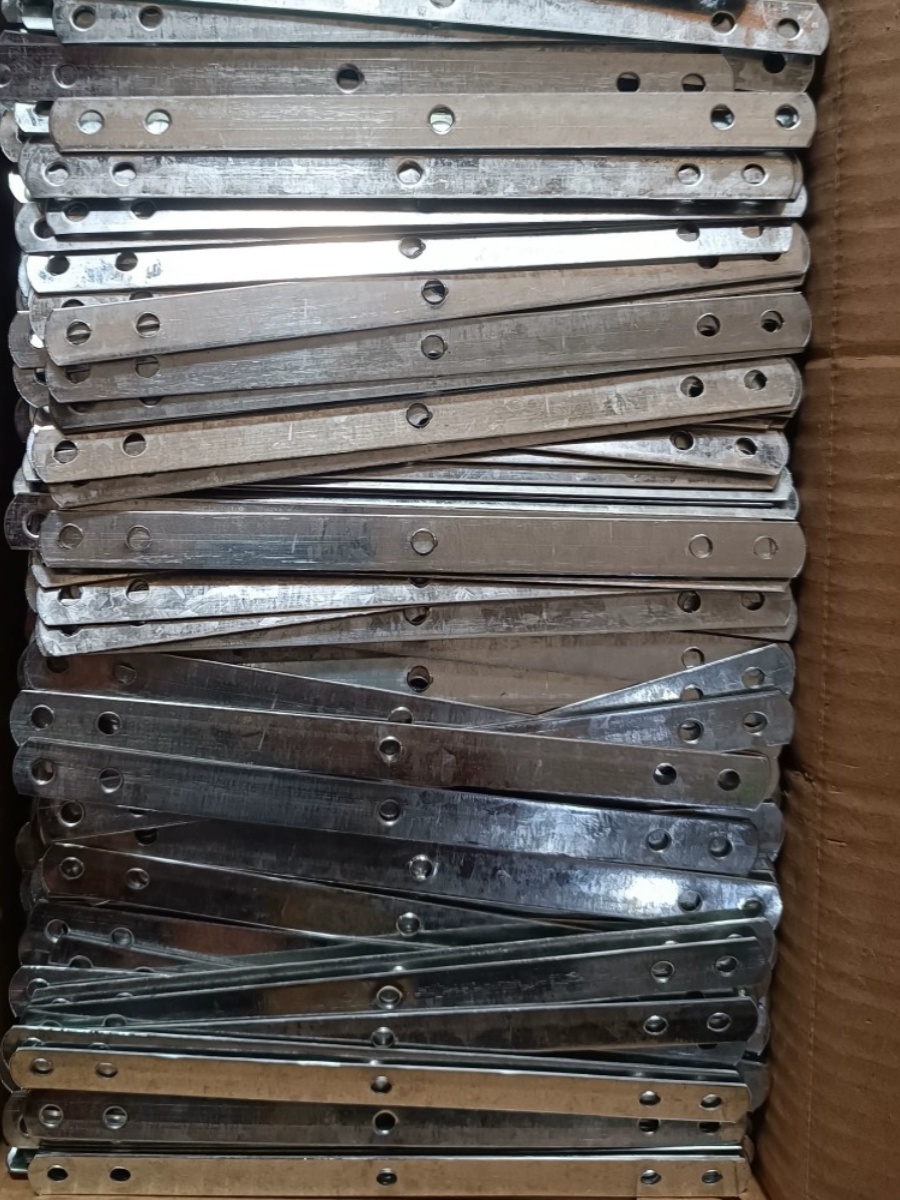 断桥铝合金固定片铁片