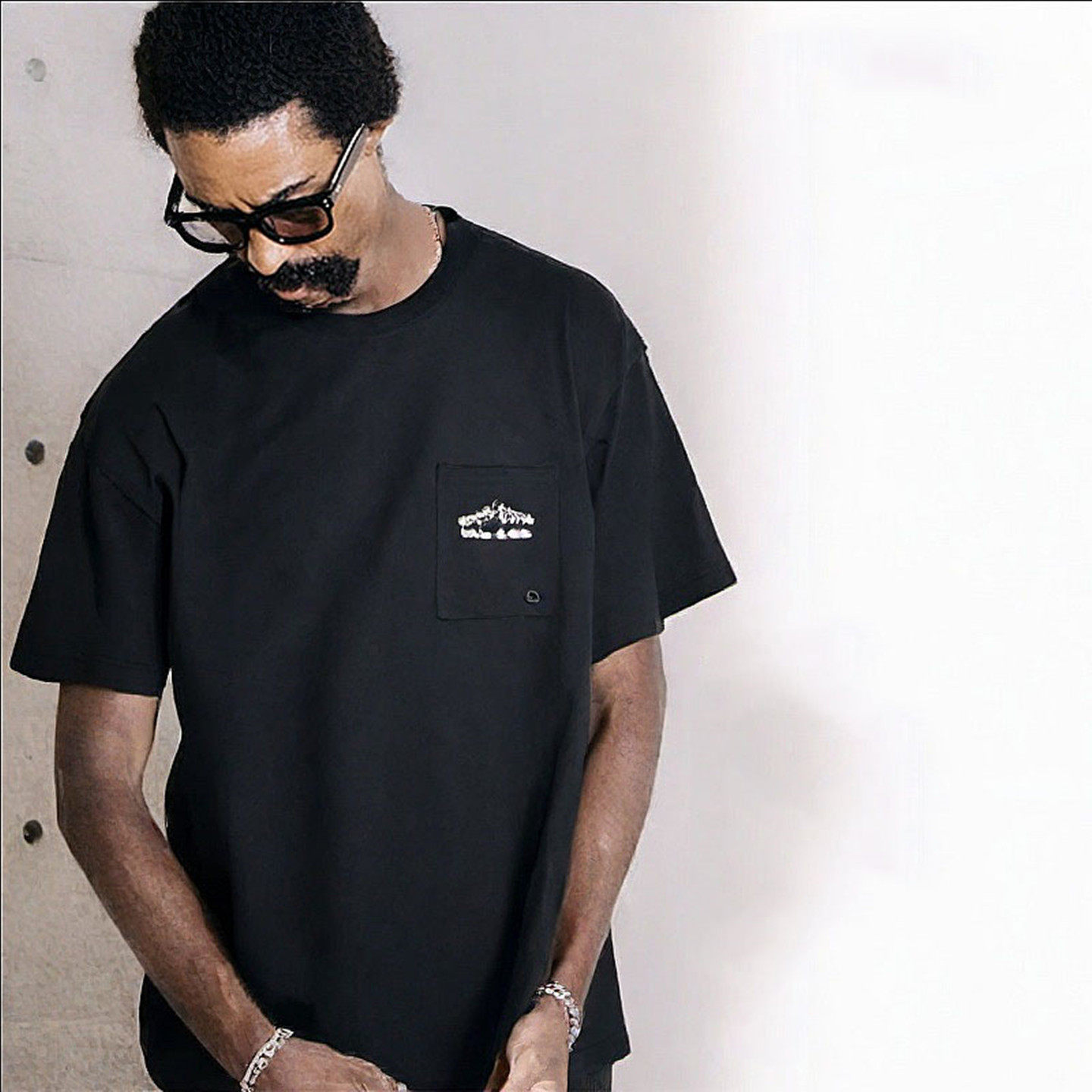 小武出品日系冲浪重磅220克夏季短袖T恤男女同款休闲宽松口袋刺绣,男装,T恤,淘宝优惠券,粉丝福利购,淘宝优惠卷