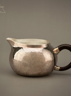 山上有茶　宽山堂雨青公道杯 纯银茶道带把分茶器