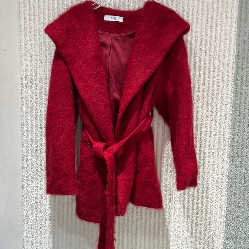 欧洲站2025冬季新款毛呢外套女中长款系带收腰浴袍式连帽大衣