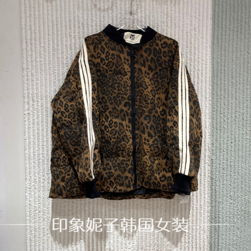 欧洲站2025冬季新款豹纹立领条纹袖羽绒外套女时髦白鹅绒服19963