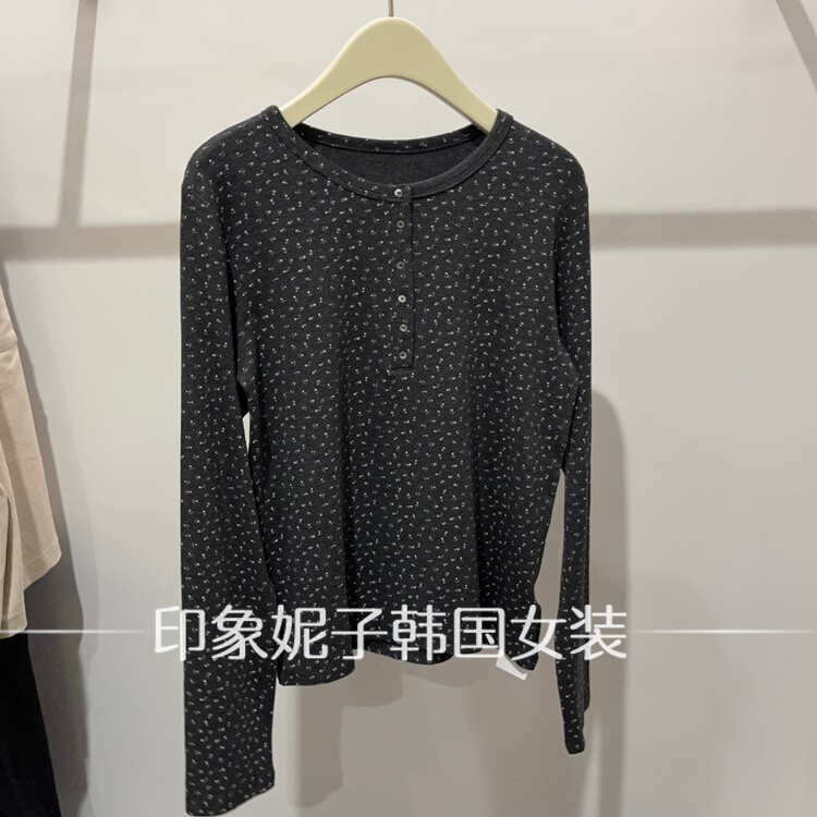 韩国进口2026秋季新款通勤穿搭黑色波点长袖T恤女纽扣装饰上衣