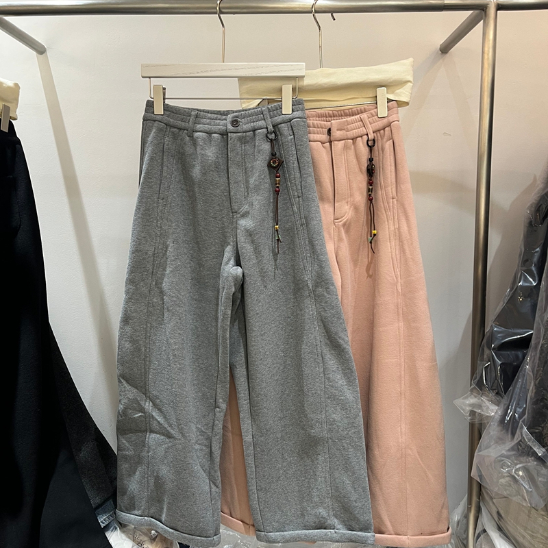 欧洲站2025冬季新款 单扣松紧腰挂饰纯色百搭直筒加绒休闲裤70321