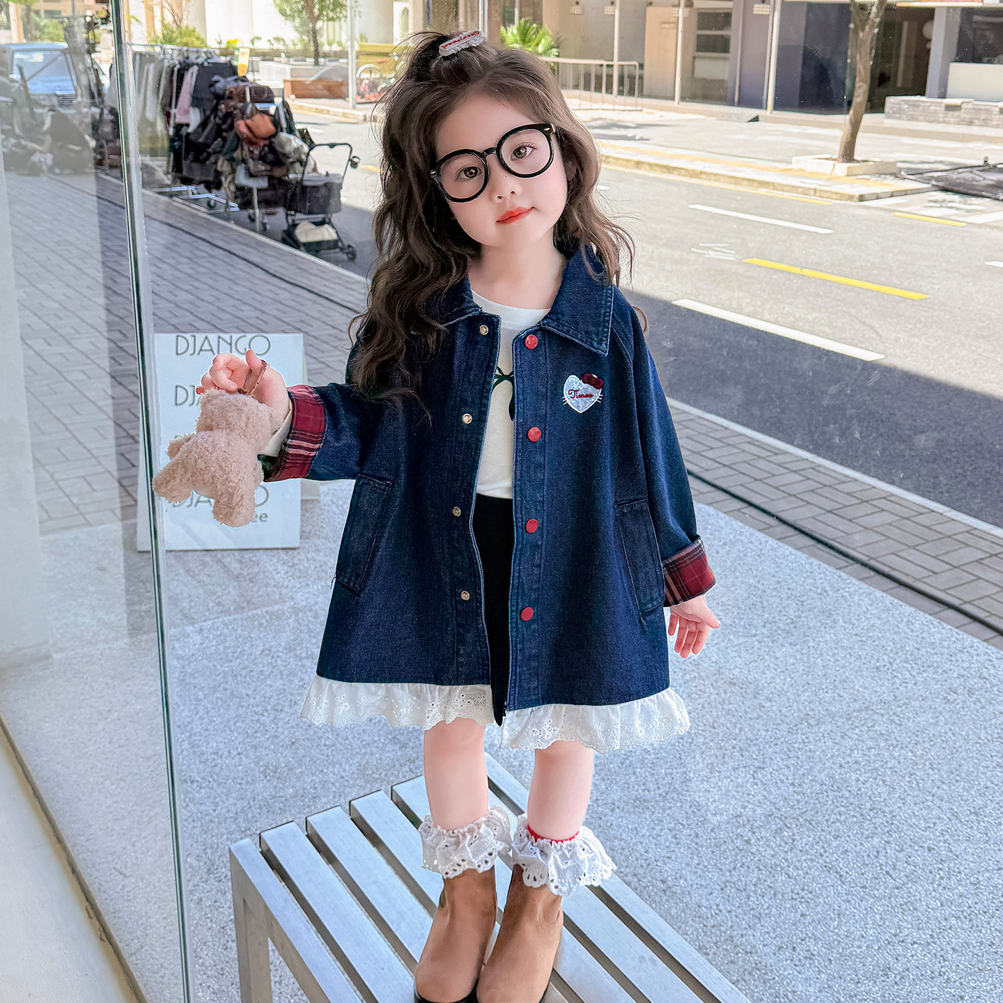 女童牛仔外套秋季2025新款洋气时髦女宝宝风衣中长款儿童秋装上衣