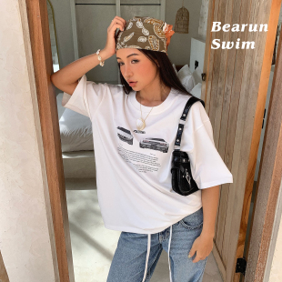 新款 BEARUN T恤女2025夏季 SWIM 白色圆领宽松上衣 跑车印花短袖