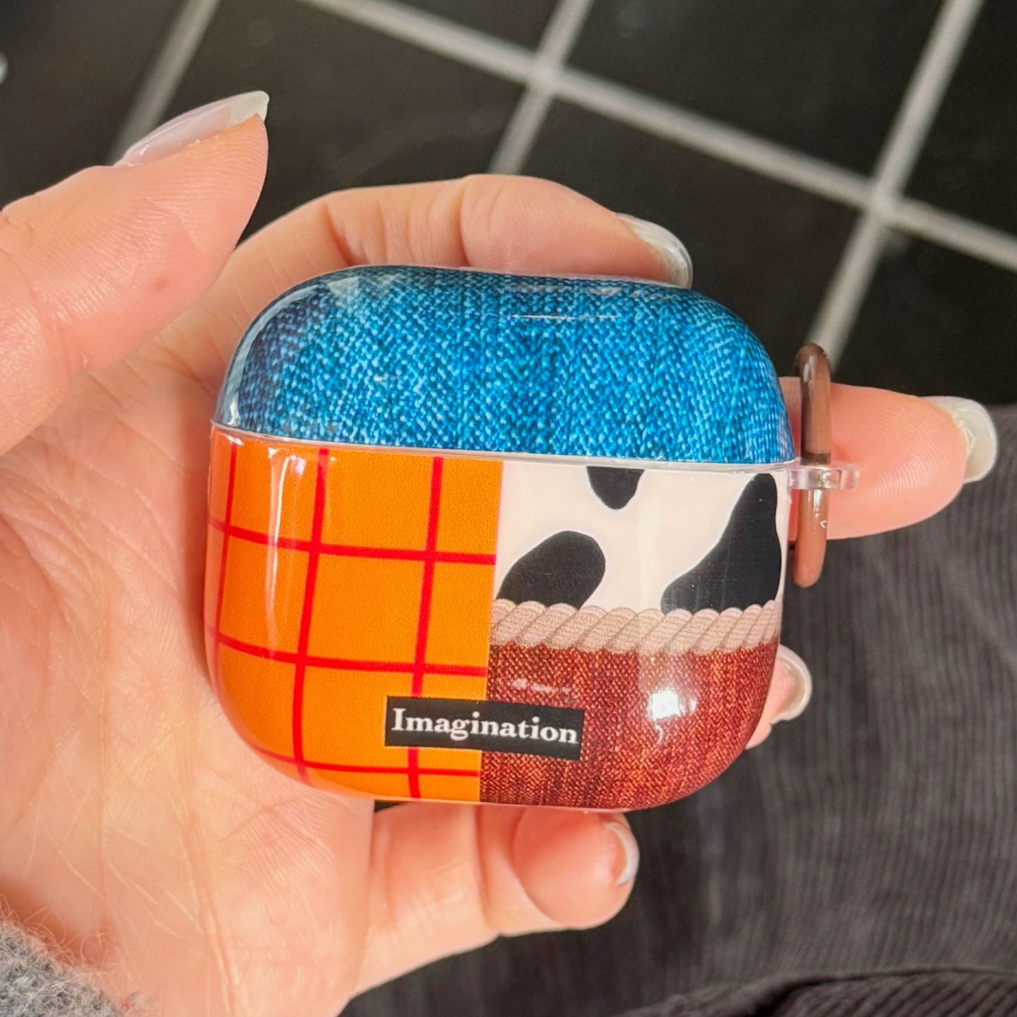 卡通秋冬撞色格纹适用于苹果airpods pro1代2代3代耳机壳保护套4代牛仔胡迪pro3