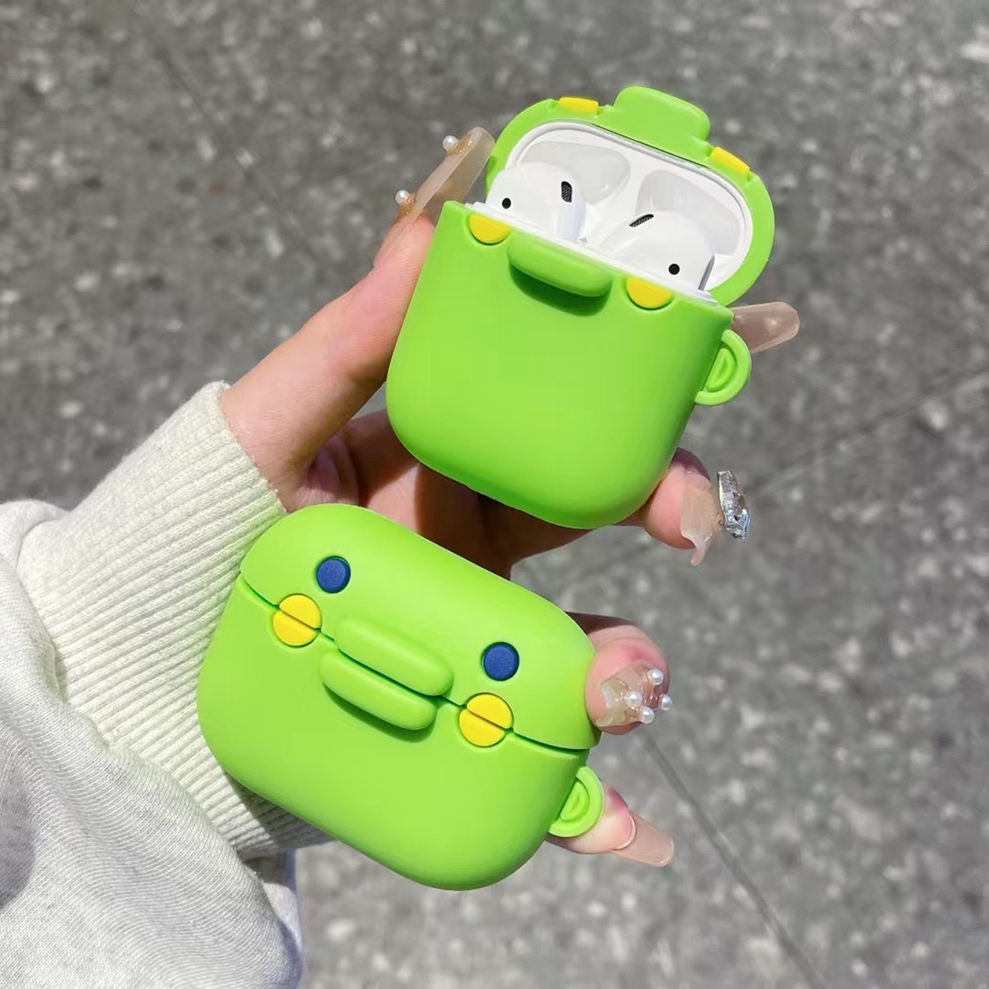 拓麻歌子大嘴吉airpods4耳机套3