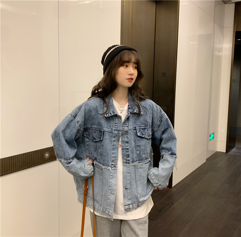 Real photo of new Korean loose and versatile splicing denim jacket in 2021 spring