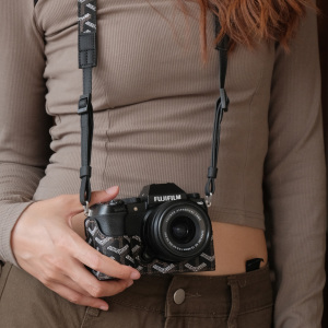 JX新品富士XS20保护套fuji xt5相机包xt50皮套底座配件复古V字纹