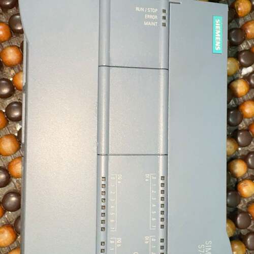可维修2022S7-1200PLC，1215C DC/DC，年西门子