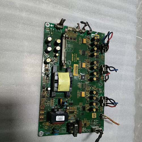 可维修AC7037KWAC70D75-B1，伟创变频器系列电源板型号