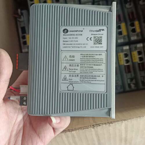 可维修30 DM3C-EC556，台智能总线步进驱动器