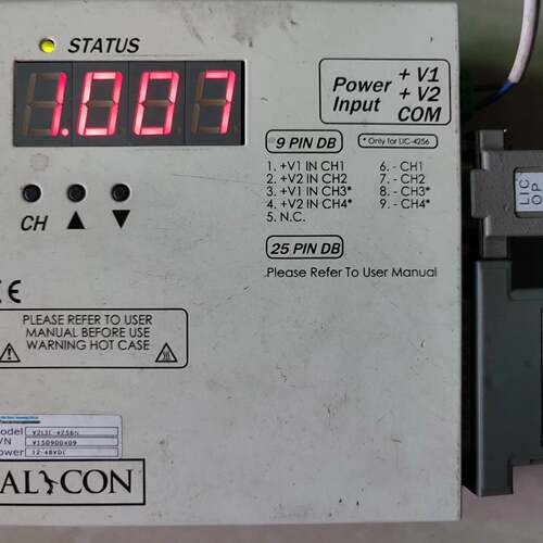 可维修FALCON V2LIC-4256N光源控制器一个。议价