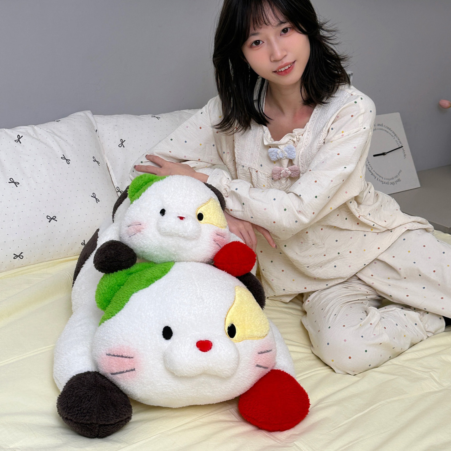 小怪玩偶抱枕猫咪公仔女生睡觉床上夹腿侧睡专用儿童靠枕毛绒玩具,玩具/童车/益智/积木/模型,毛绒/玩偶/公仔/布艺类玩具,淘宝优惠券,粉丝福利购,淘宝优惠卷