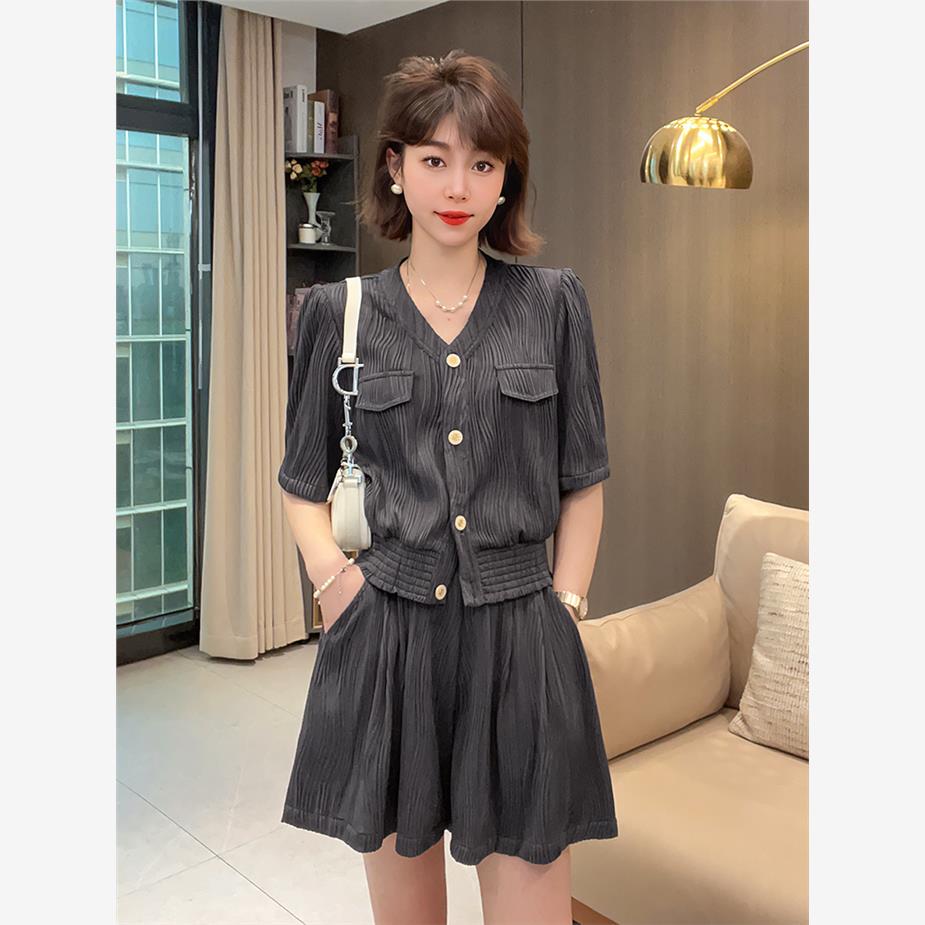 小香风夏季女装百褶减龄套装短袖上衣裙裤短裤大码显瘦遮肉微胖