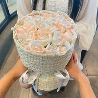 永恒玫瑰手捧花束皂花女生高級感生日禮物浪漫驚喜儀式感送女朋友