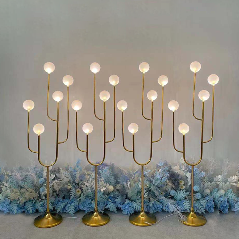 婚庆道具铁艺电镀金5头奶白球发光路引灯婚礼迎宾区摆件龙珠路引