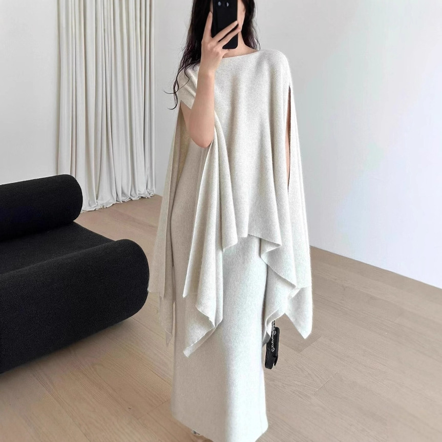 老钱风高级感针织斗篷披肩套装女秋季法式复古艺术看展吊带连衣裙