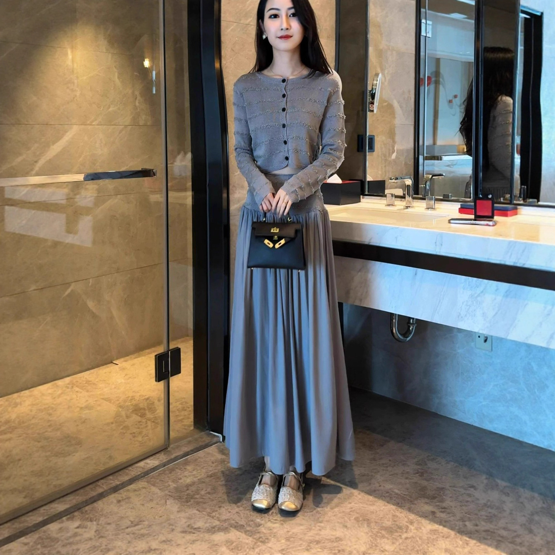 韩系气质时尚套装女2025秋季高级感灰色短款长袖上衣半身裙两件套