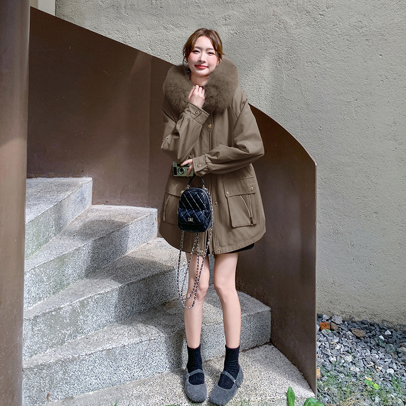 2025冬季新款派克服加厚毛毛外套带毛领大码棉衣女保暖上衣