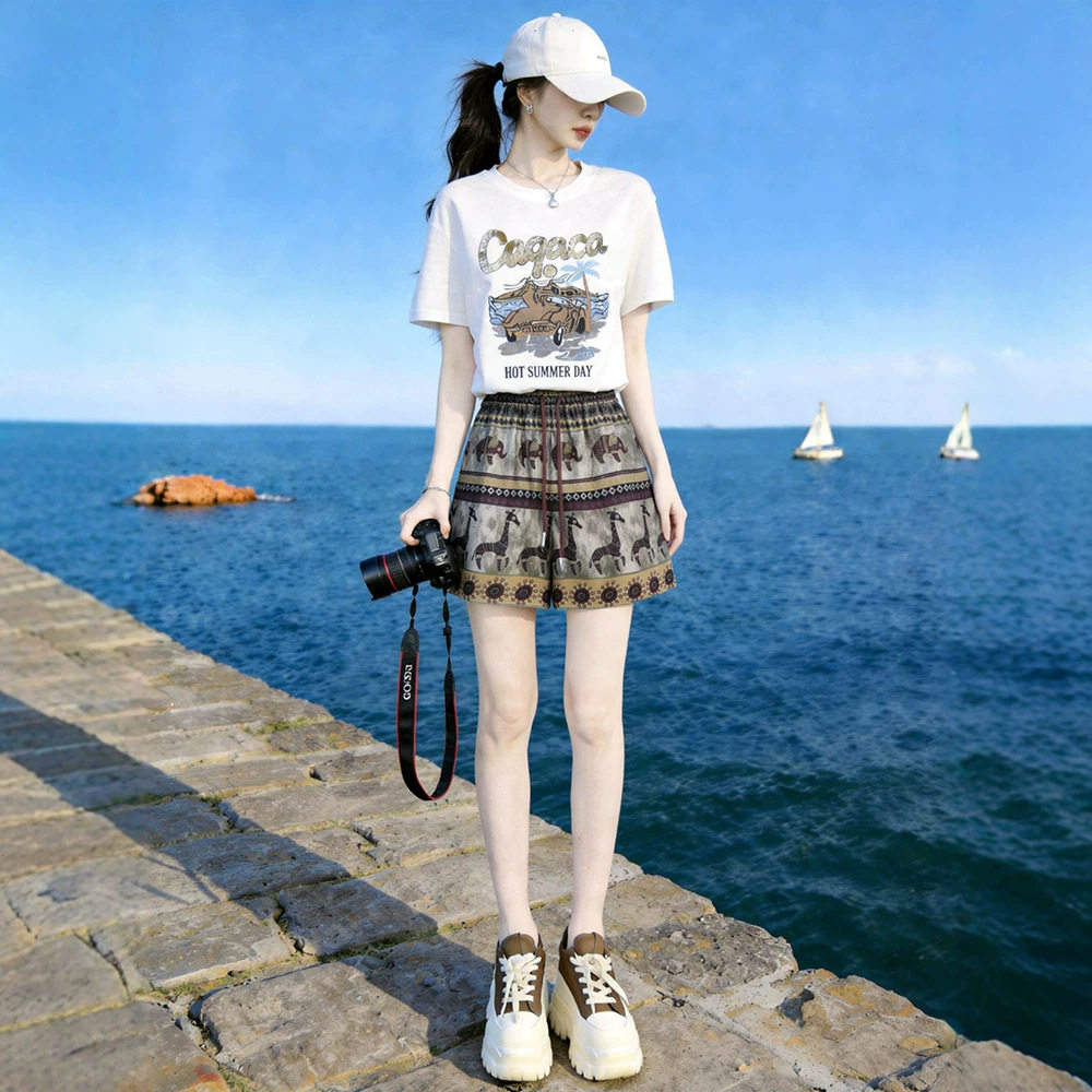 减龄洋气时尚印花短袖套装女夏2026休闲运动宽松短裤个性潮两件套