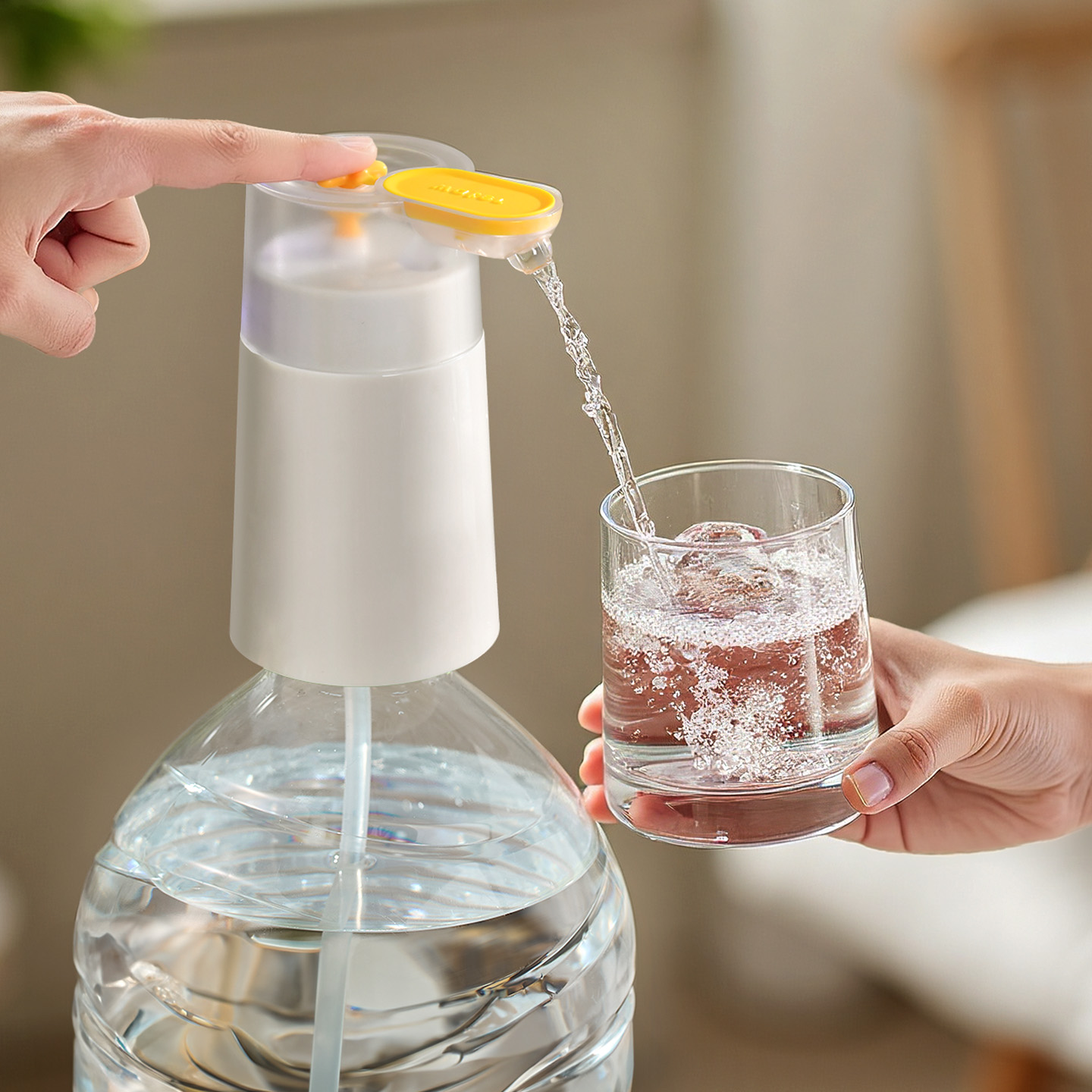 抽水器桶装水抽水器家用无线电动矿泉饮水机自动出水压水器
