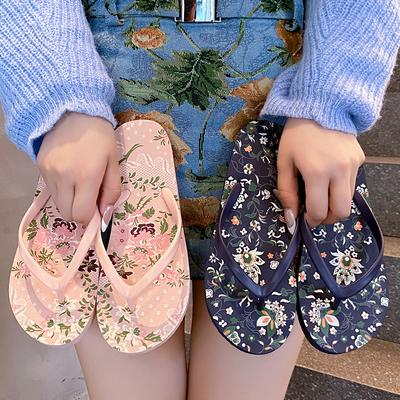 夏季ins潮夹脚人字拖凉拖海边拖鞋时尚防滑夹板女生沙滩外穿情侣