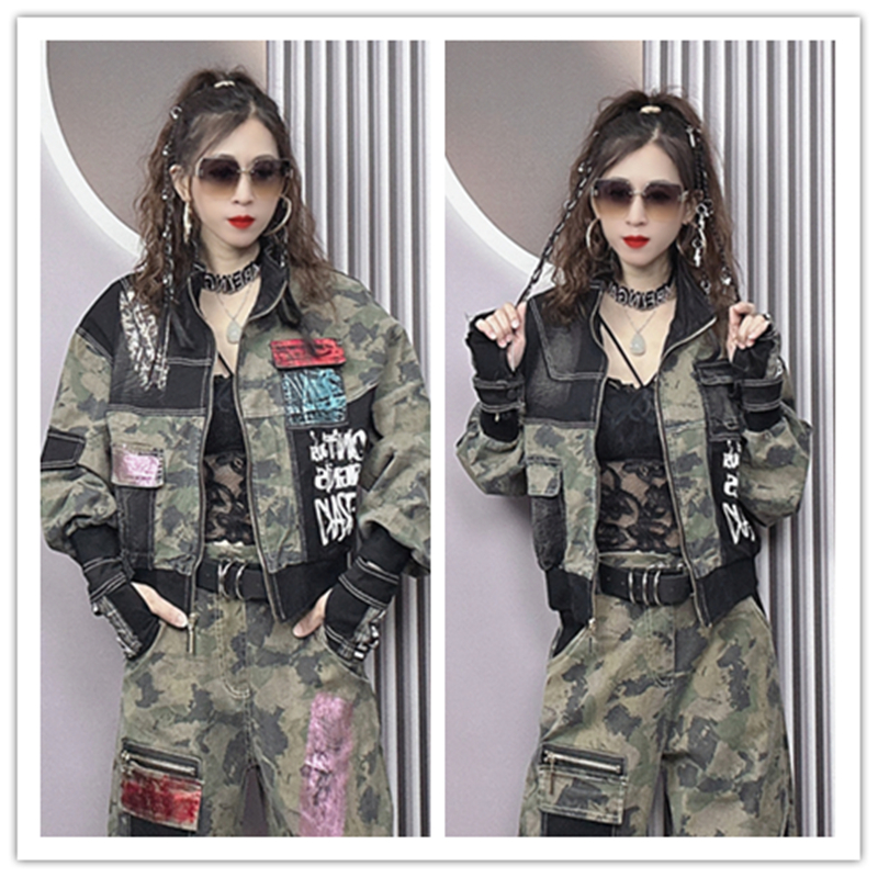 秋季个性潮牌时尚迷彩牛仔短外套