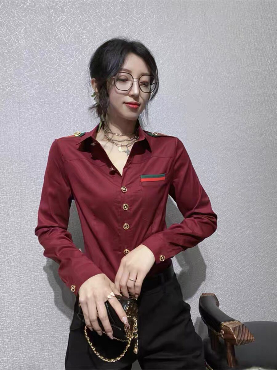 时尚翻领衬衫女修身显瘦长袖上衣肩章海军风打底衫弹力洋气保暖