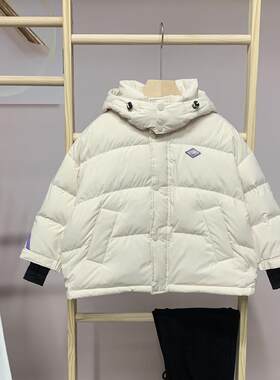 鑫贝尔品牌中小童冬季羽绒服