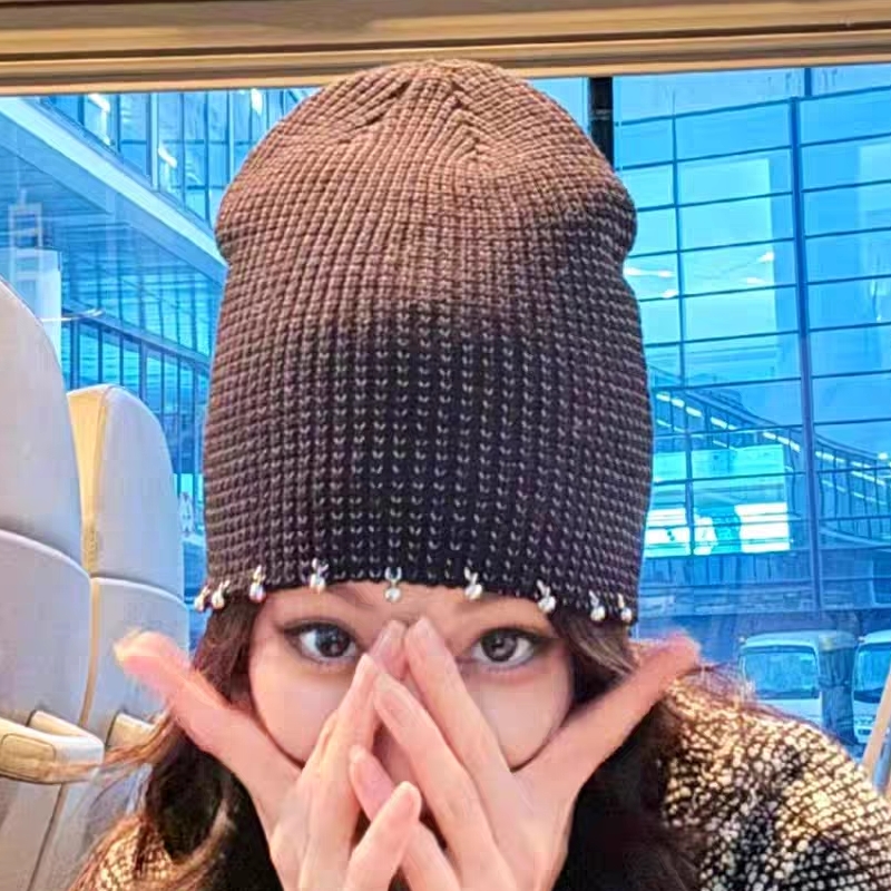 迪丽热巴同款针织帽秋冬女新冷帽韩版显脸小毛线帽亮片钉珠包头帽
