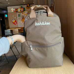 高级的发麻~kk叮当正品~双肩背包