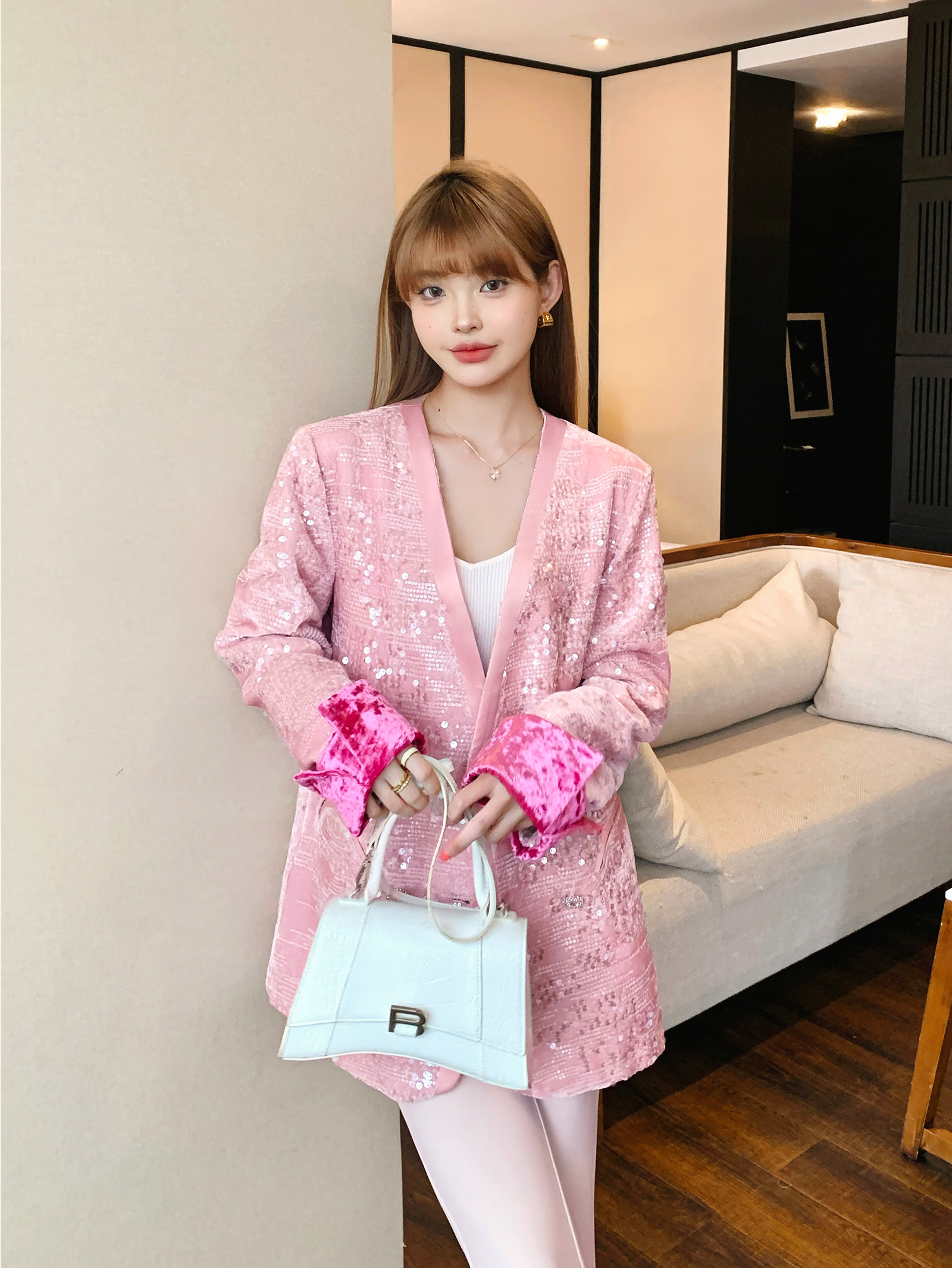 轻奢长袖亮片刺绣西服