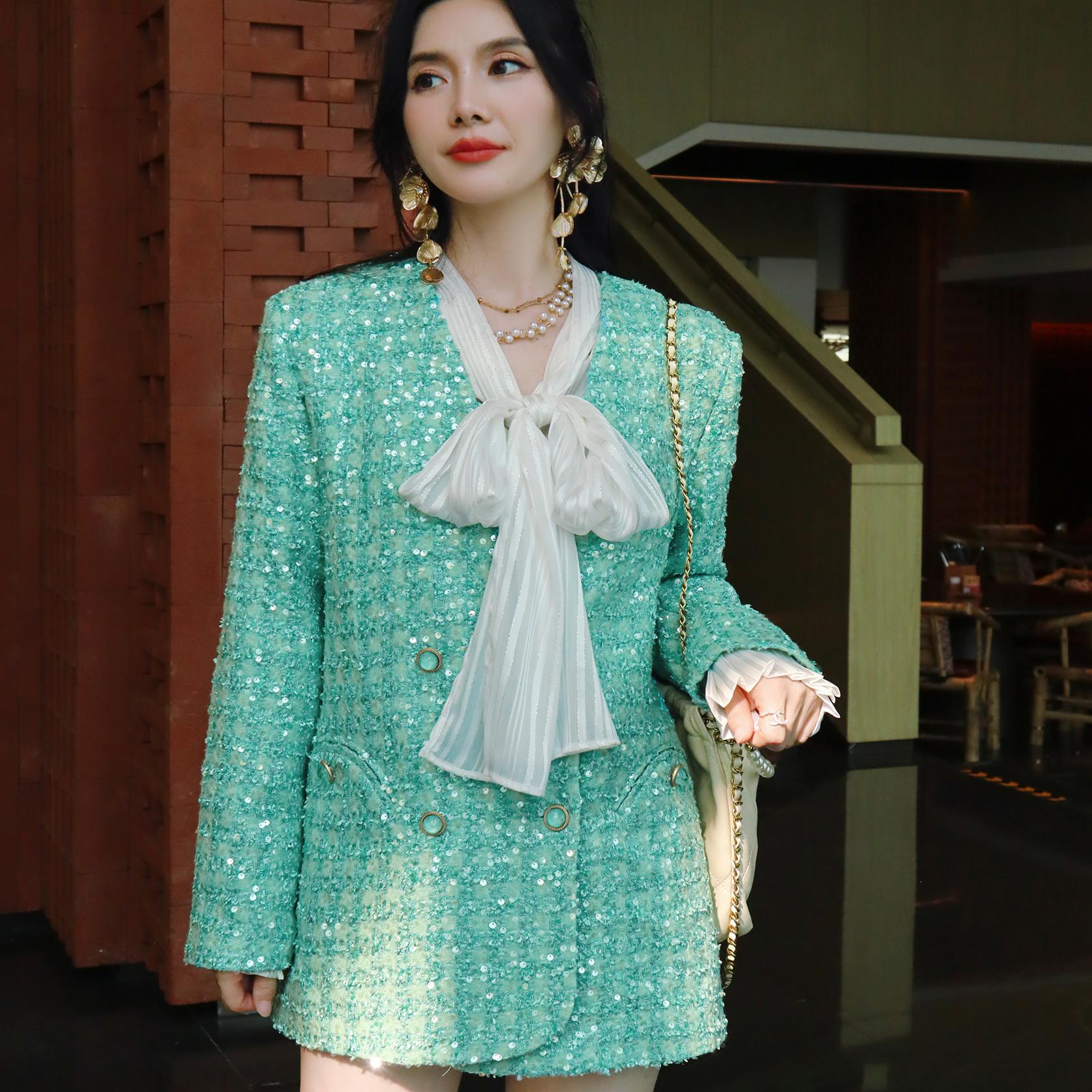 法式气质春秋千金感西服女